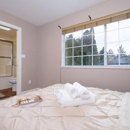 Spacious 4Br W Ensuites Mins To Downtown Yvr Ubc Vancouver Extérieur photo