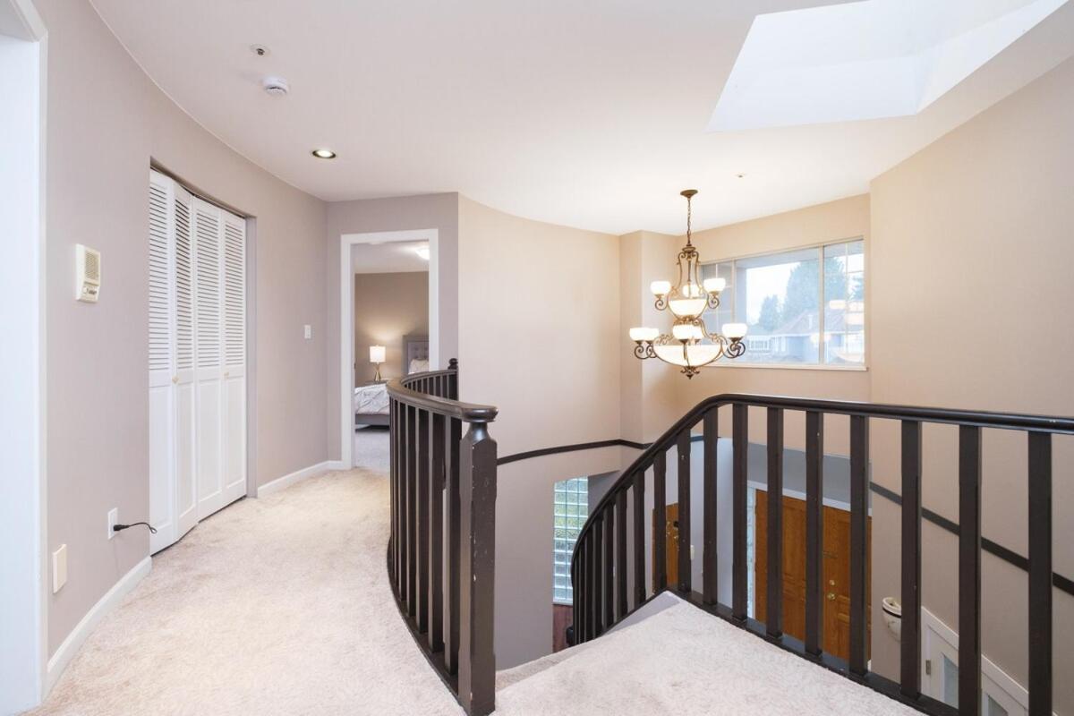 Spacious 4Br W Ensuites Mins To Downtown Yvr Ubc Vancouver Extérieur photo