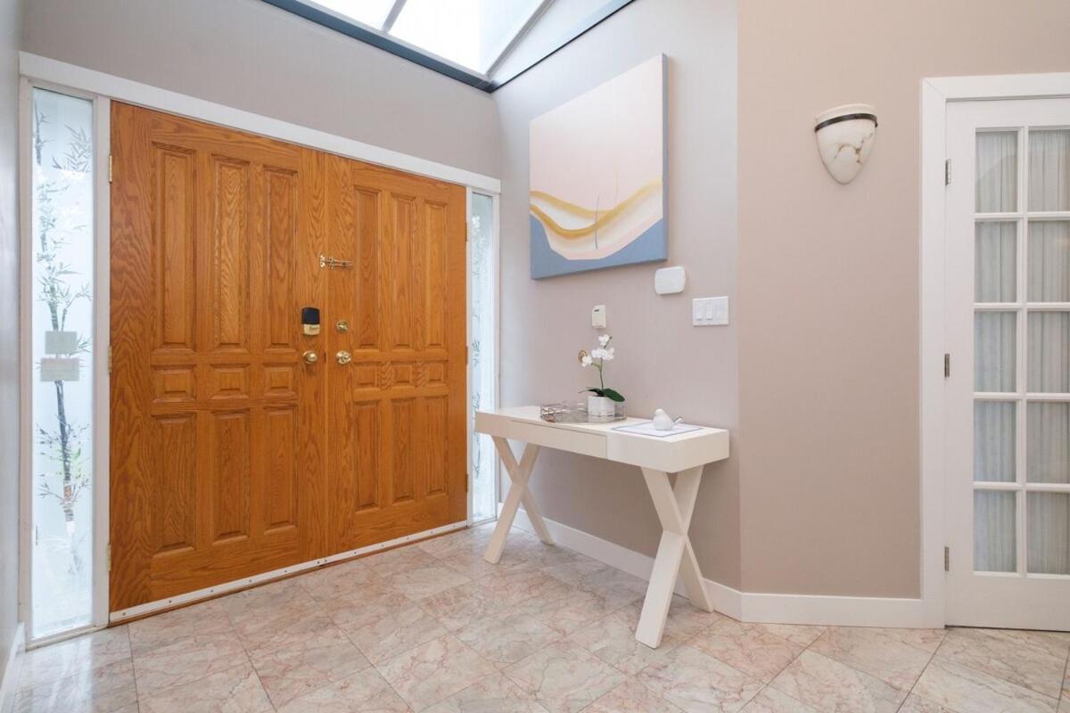 Spacious 4Br W Ensuites Mins To Downtown Yvr Ubc Vancouver Extérieur photo