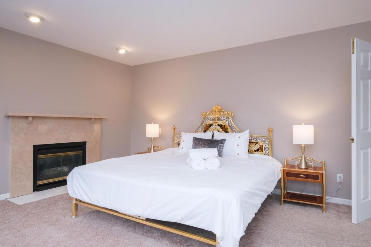 Spacious 4Br W Ensuites Mins To Downtown Yvr Ubc Vancouver Extérieur photo