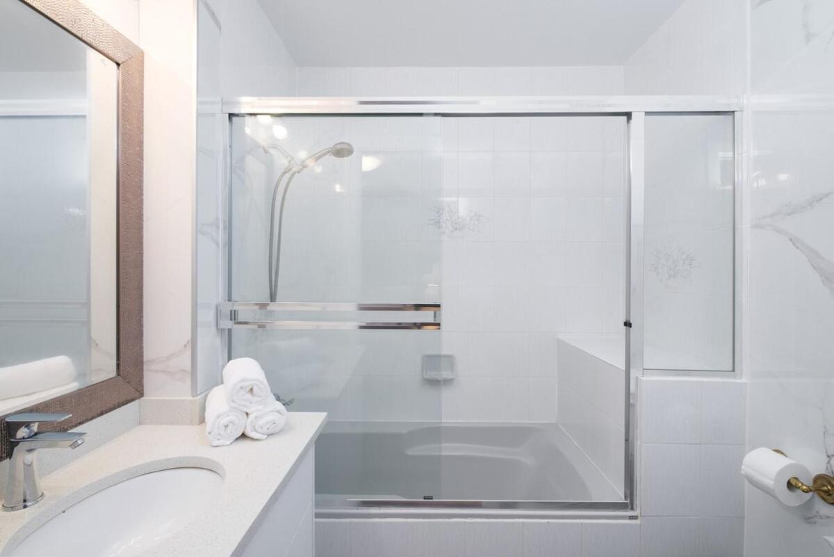 Spacious 4Br W Ensuites Mins To Downtown Yvr Ubc Vancouver Extérieur photo