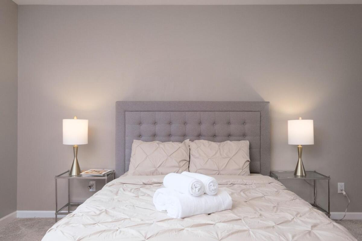 Spacious 4Br W Ensuites Mins To Downtown Yvr Ubc Vancouver Extérieur photo